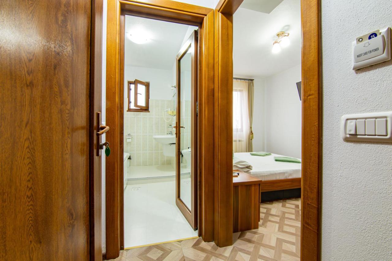 Pensiunea Pestisorul Dunavatu de Jos Exterior photo